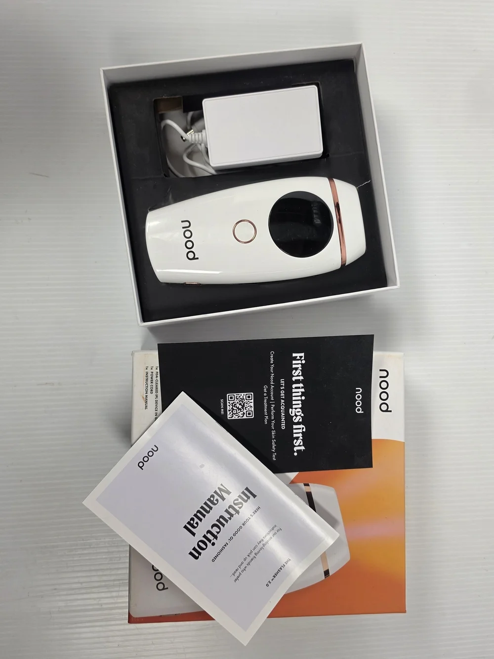 The Flasher 2.0 IPL Hair Reduction Device - White